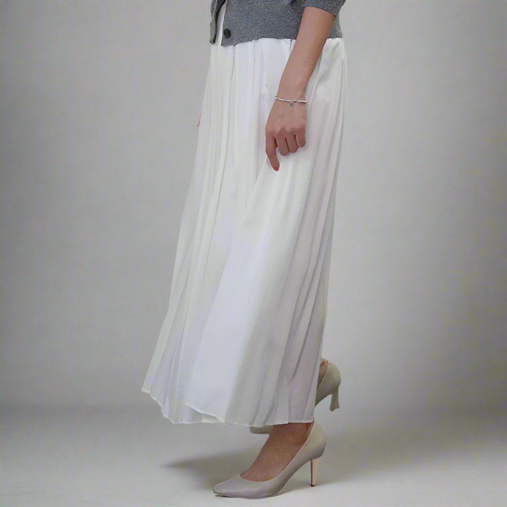 Waist Pleated Maxi Skirt