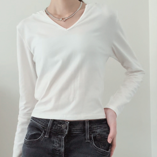 Solid V-Neckline Long Sleeve Hoodie Crop Top