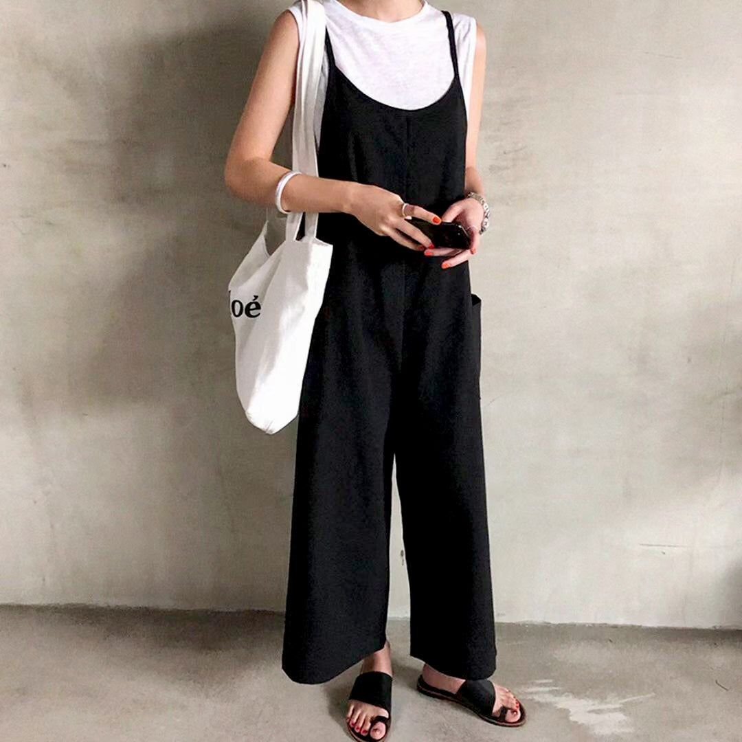 Round-neck Sleeveless Jumpsuit